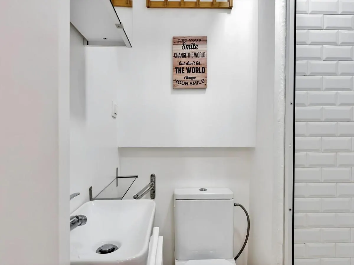 Apartment Bozzolo Studio By Homeful Homes Lisbon