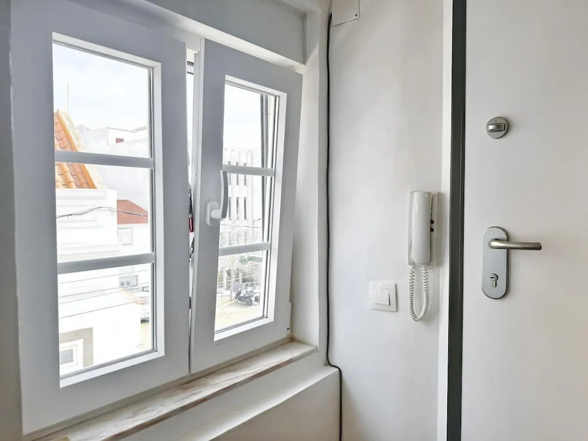 Apartment Bozzolo Studio By Homeful Homes Lisbon Portugal